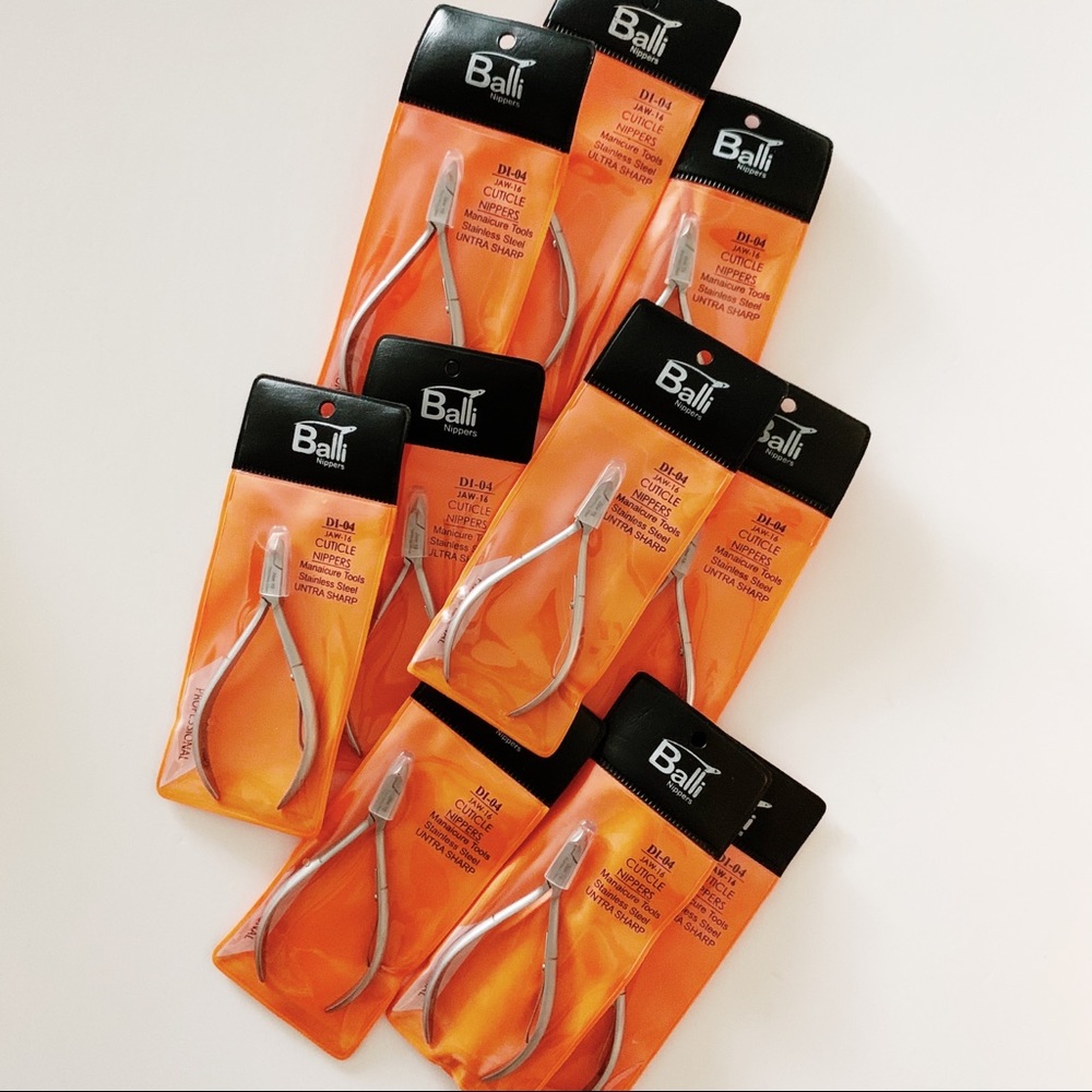 Pro-Grade Cuticle Nippers✨10/$98✨